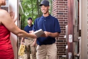 Service Tech Greeting Client